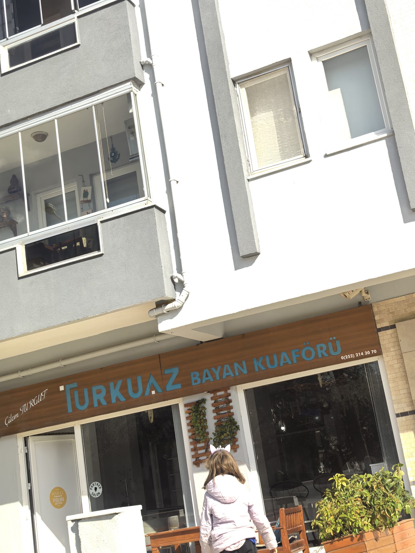 Turkuaz Bayan Kuaförü kır düğünü mekanı — Menteşe
